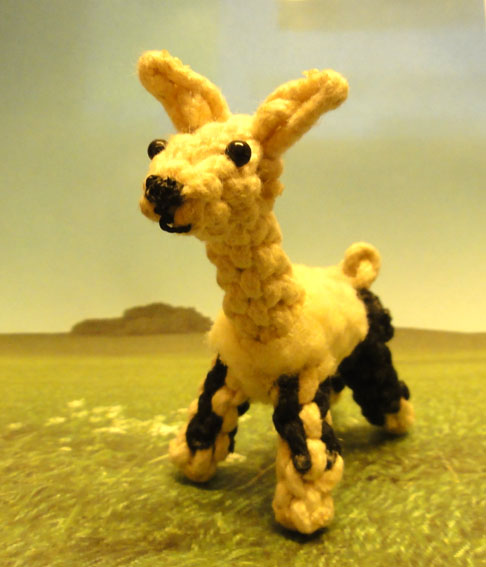 knotted animal llama